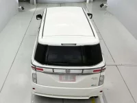Nissan ELGRAND лот № 30660 оценка 4  с аукциона в Японии 7