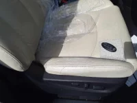 Nissan ELGRAND лот № 30660 оценка 4  с аукциона в Японии 9