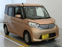 Nissan DAYZ ROOX лот № 9324 оценка 3.5  с аукциона в Японии 4