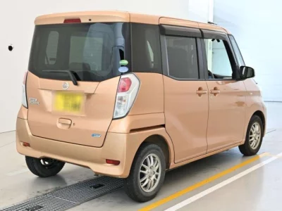 Nissan DAYZ ROOX  с аукциона в Японии