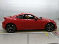 Toyota GT 86 лот № 30645 оценка 3.5  с аукциона в Японии 2