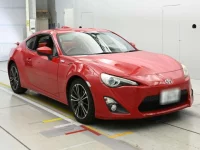 Toyota GT 86 лот № 30645 оценка 3.5  с аукциона в Японии 4