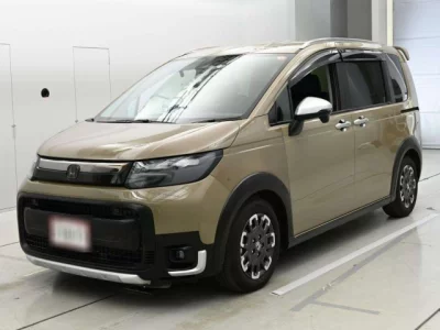 Honda FREED  с аукциона в Японии