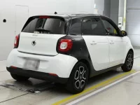 Smart FORFOUR лот № 38190 оценка 4.5  с аукциона в Японии 1