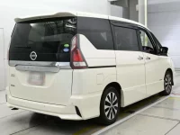 Nissan SERENA лот № 30700 оценка 4.5  с аукциона в Японии 1