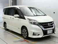 Nissan SERENA лот № 30663 оценка 4.5  с аукциона в Японии 4