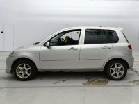 Mazda DEMIO лот № 90653 оценка R  с аукциона в Японии 3