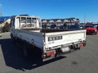 Toyota DYNA лот № 70007 оценка 3  с аукциона в Японии 4