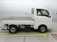 Toyota PIXIS TRUCK лот № 9430 оценка 4  с аукциона в Японии 2