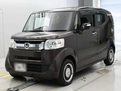Honda N BOX SLASH