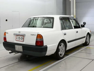 Toyota CROWN COMFORT