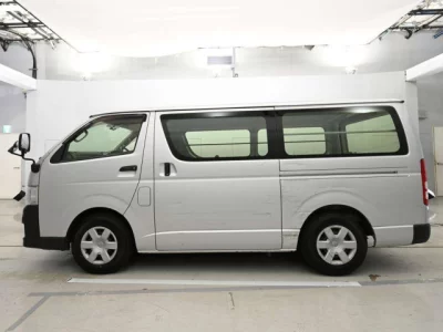 Toyota REGIUS ACE VAN