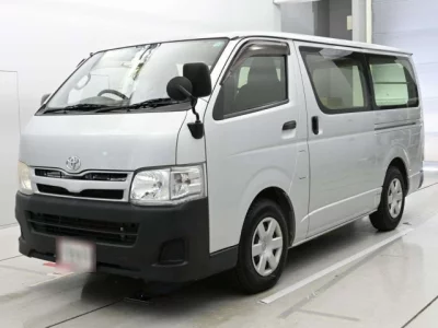 Toyota REGIUS ACE VAN