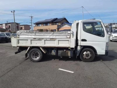 Mitsubishi Fuso Canter
