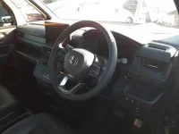 Honda STEP WAGON лот № 36505 оценка 5  с аукциона в Японии 8