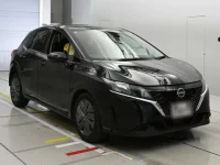 Nissan NOTE лот № 30768 оценка 4  с аукциона в Японии 4