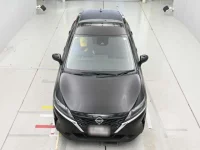 Nissan NOTE лот № 30768 оценка 4  с аукциона в Японии 6