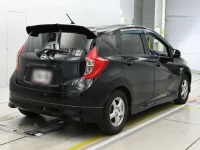 Nissan NOTE лот № 30710 оценка 4  с аукциона в Японии 1