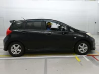 Nissan NOTE лот № 30710 оценка 4  с аукциона в Японии 2
