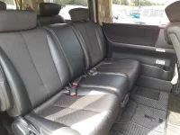 Nissan ELGRAND лот № 30771 оценка 4  с аукциона в Японии 10