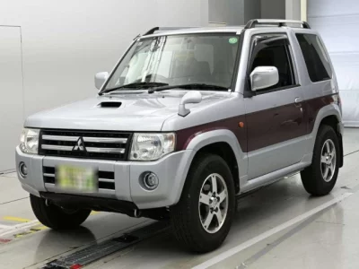 Mitsubishi PAJERO MINI