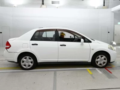 Nissan TIIDA LATIO