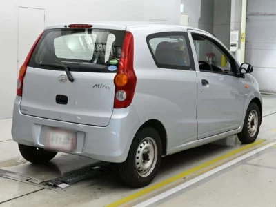 Daihatsu MIRA  с аукциона в Японии