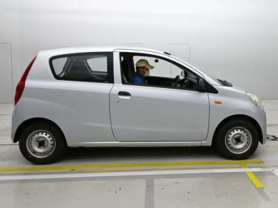 Daihatsu MIRA  с аукциона в Японии