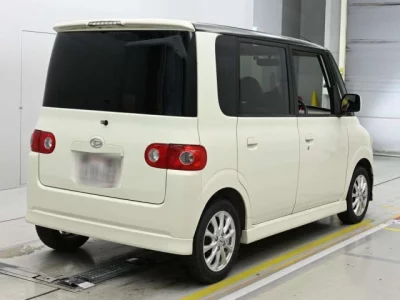 Daihatsu TANTO  с аукциона в Японии