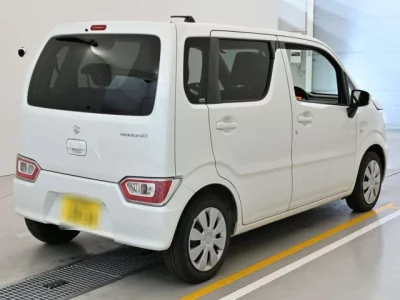Suzuki WAGON R  с аукциона в Японии