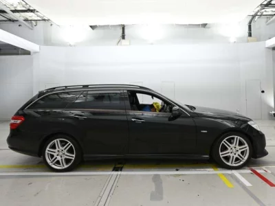 Mercedes-Benz E CLASS WAGON