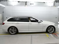BMW 5-Series лот № 38212 оценка 4  с аукциона в Японии 2