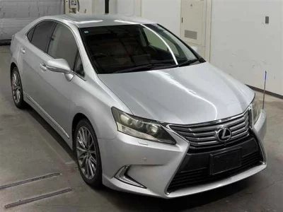 Lexus HS