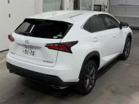 Lexus NX лот № 85012 оценка 4  с аукциона в Японии 4