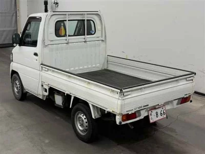 Nissan CLIPPER TRUCK