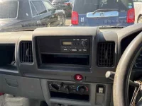 Nissan CLIPPER TRUCK лот № 90045 оценка 4  с аукциона в Японии 5