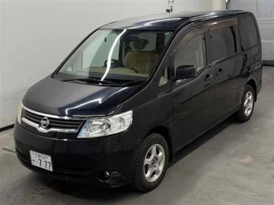 Nissan SERENA  с аукциона в Японии