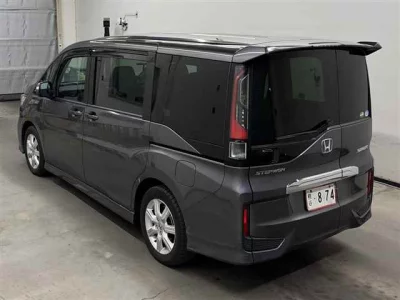 Honda STEP WAGON