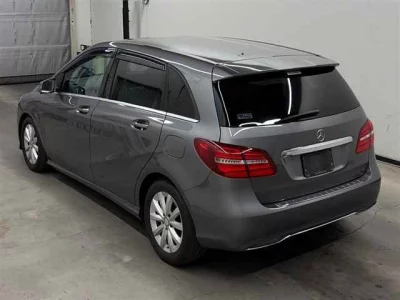 Mercedes-Benz B CLASS