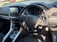 Mitsubishi ECLIPSE CROSS лот № 10047 оценка 3.5  с аукциона в Японии 2