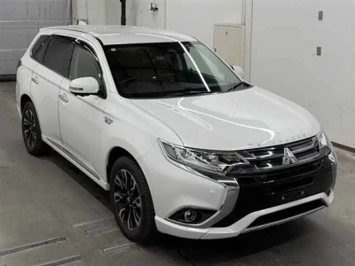 Mitsubishi OUTLANDER PHEV