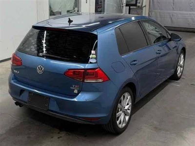 Volkswagen GOLF  с аукциона в Японии