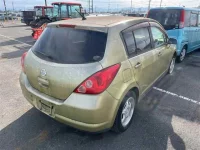 Nissan TIIDA лот № 80066 оценка X  с аукциона в Японии 4