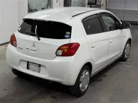 Mitsubishi MIRAGE лот № 90090 оценка 3.5  с аукциона в Японии 4