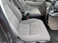 Honda STEP WAGON лот № 30072 оценка 4  с аукциона в Японии 6