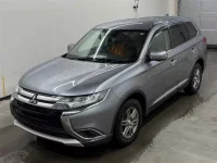 Mitsubishi OUTLANDER лот № 11110 оценка 4  с аукциона в Японии 3
