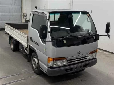 Nissan ATLAS  с аукциона в Японии