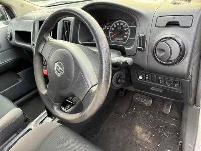 Nissan AD  с аукциона в Японии