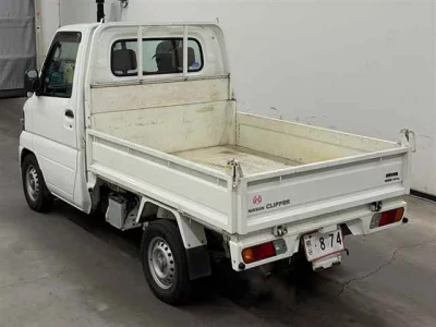Nissan Clipper Truck