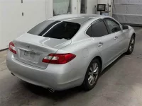 Nissan FUGA лот № 90133 оценка 4  с аукциона в Японии 4